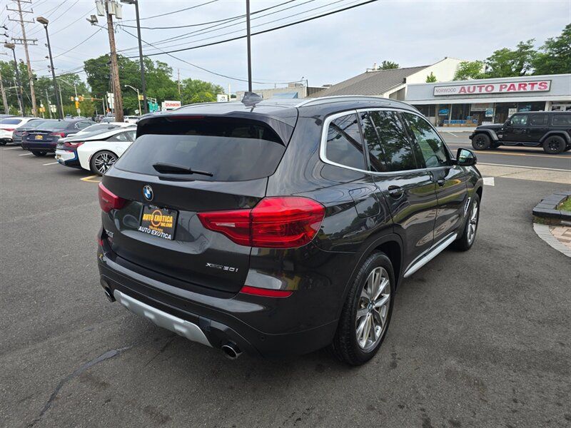 Used 2019 BMW X3 xDrive30i AWD/4WD image 3