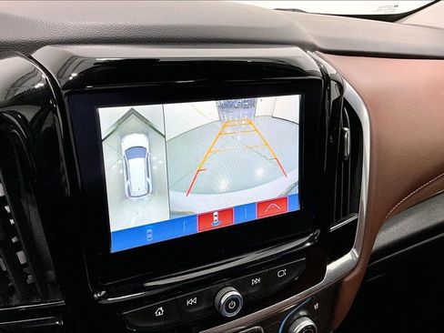 Used 2018 Chevrolet Traverse High Country image 30