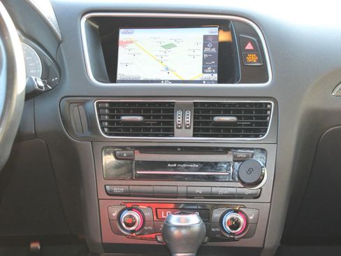 Used 2016 Audi SQ5 Premium Plus w/ Technology Package image 21