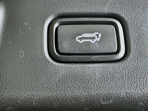 Used 2025 Hyundai Tucson SEL FWD image 30