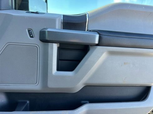 Used 2018 Ford F150 XLT AWD/4WD image 18