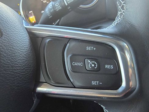 Used 2023 Jeep Wrangler Sahara w/ Cold Weather Group image 31