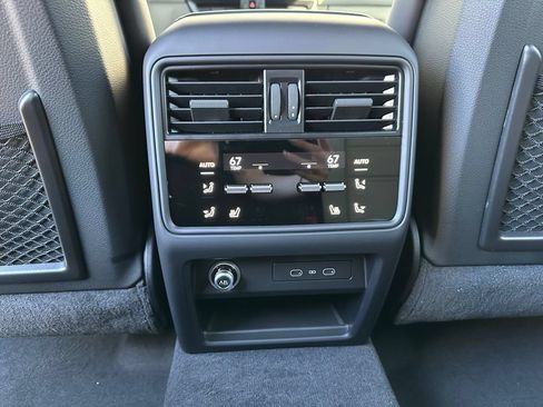 Certified 2026 Porsche Cayenne S AWD/4WD image 37