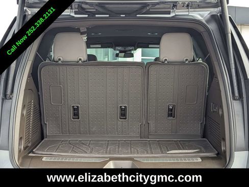 Used 2024 Chevrolet Tahoe Z71 w/ Luxury Package image 14