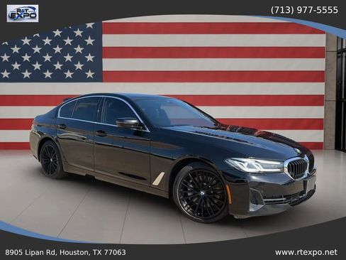 Used 2022 BMW 530i w/ Premium Package RWD image 1