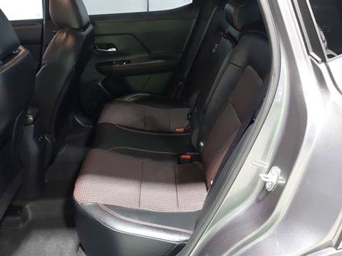 Used 2025 Nissan Kicks SR AWD/4WD image 21