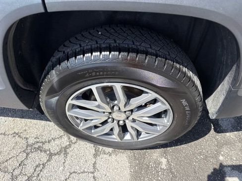 Used 2019 GMC Acadia SLE w/ Driver Alert Package I AWD/4WD image 14