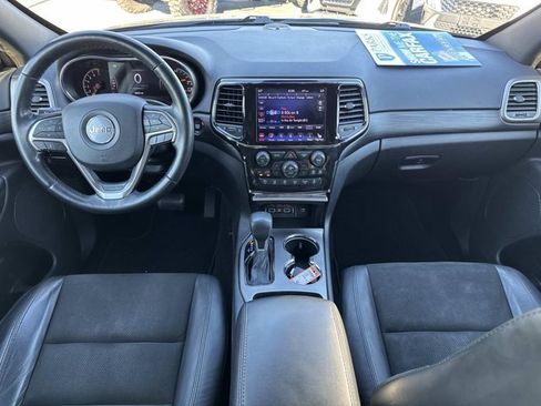 Used 2021 Jeep Grand Cherokee Laredo X image 22