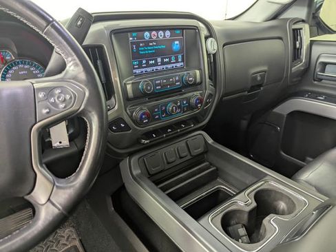 Used 2018 Chevrolet Silverado 1500 LTZ Z71 image 14
