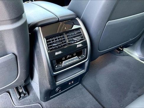 Used 2023 BMW X7 xDrive40i w/ Executive Package AWD/4WD image 22