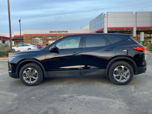 Used 2024 Chevrolet Blazer LT image 9