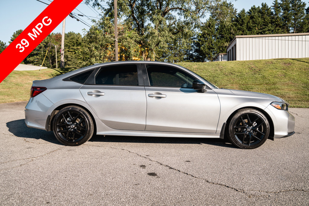 Used 2025 Honda Civic Sport image 8
