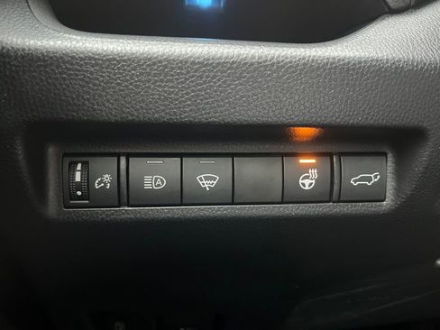 Used 2022 Toyota RAV4 XSE w/ XSE Grade Weather Package image 14