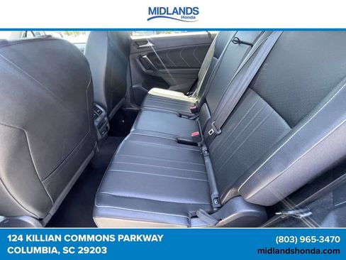 Used 2024 Volkswagen Tiguan SE FWD image 9