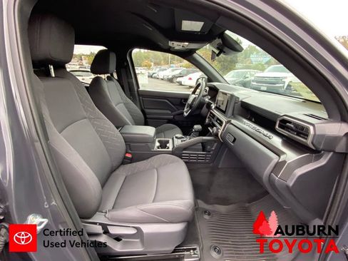 Certified 2025 Toyota Tacoma SR5 AWD/4WD image 14