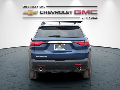Used 2022 Chevrolet Traverse LS w/ LPO, Floor Liner Package image 4