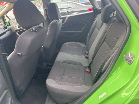 Used 2014 Ford Fiesta SE w/ Equipment Group 201A FWD image 16