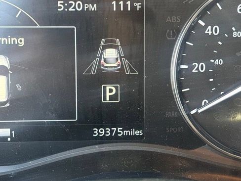 Used 2024 Nissan Kicks SV FWD image 6