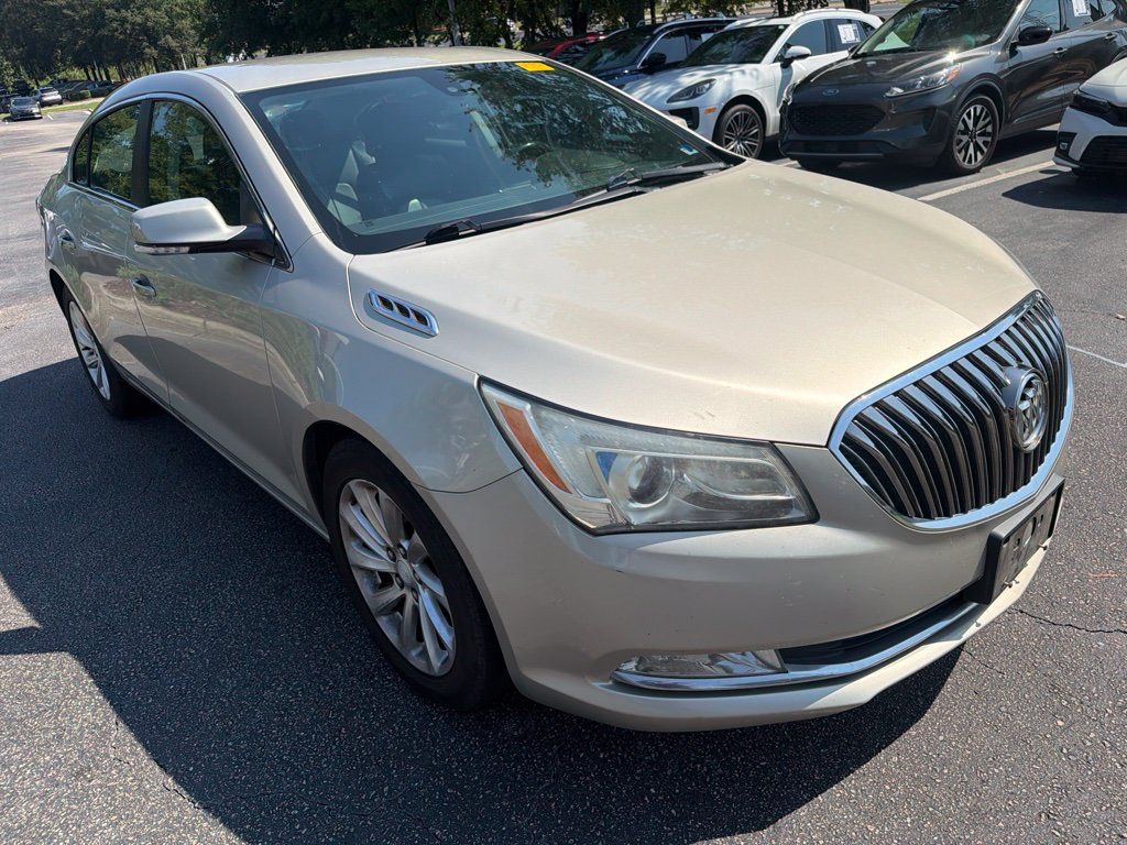 Used 2015 Buick LaCrosse Leather FWD image 4