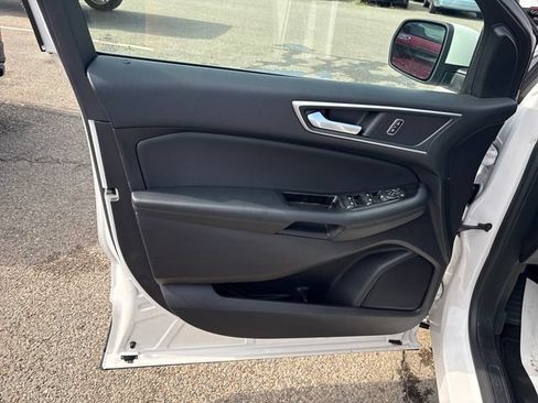 Used 2019 Ford Edge SEL w/ Equipment Group 201A AWD/4WD image 7