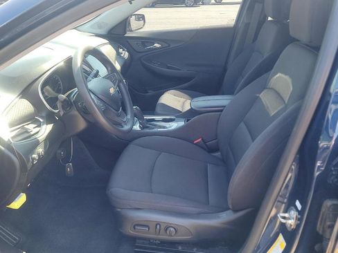 Used 2019 Chevrolet Malibu LT FWD image 12