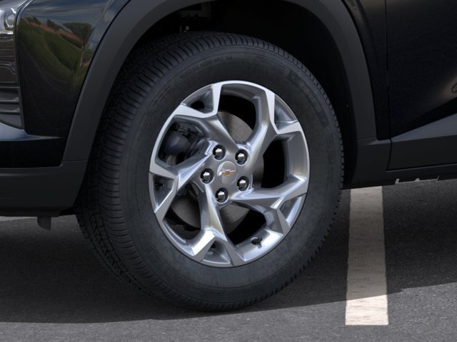New 2026 Chevrolet Trax LS w/ LS Convenience Package FWD image 9