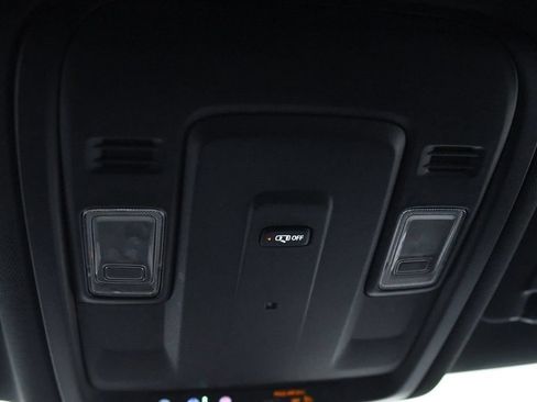 Used 2024 GMC Yukon SLE AWD/4WD image 33