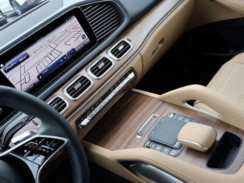 New 2026 Mercedes-Benz GLE 350 4MATIC image 19