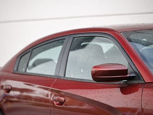 Used 2019 Dodge Charger GT image 3