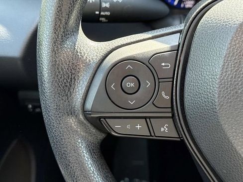 Used 2022 Toyota Corolla LE FWD image 24
