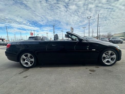 Used 2009 BMW 328i Convertible image 19