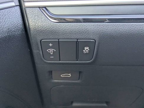 New 2025 Kia K5 LXS image 25