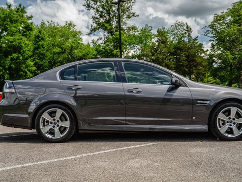 Used 2009 Pontiac G8 GT w/ Premium Package RWD image 21