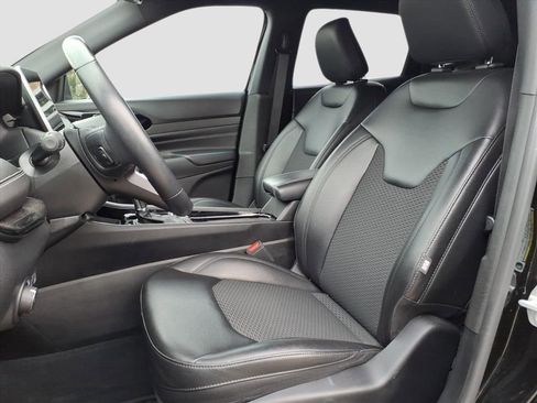 Used 2022 Jeep Compass Altitude w/ Convenience Group image 15