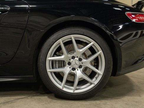 Used 2019 Mercedes-Benz AMG GT Coupe image 37