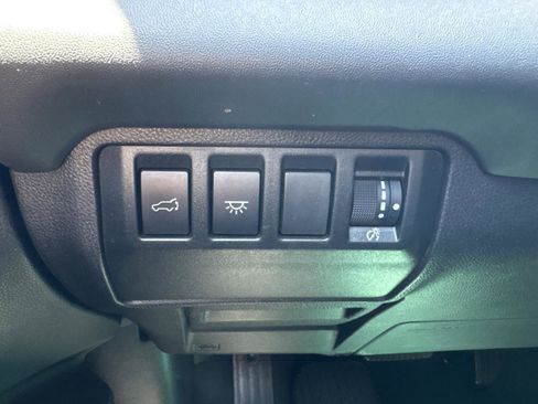 Used 2023 Subaru Ascent Touring AWD/4WD image 38
