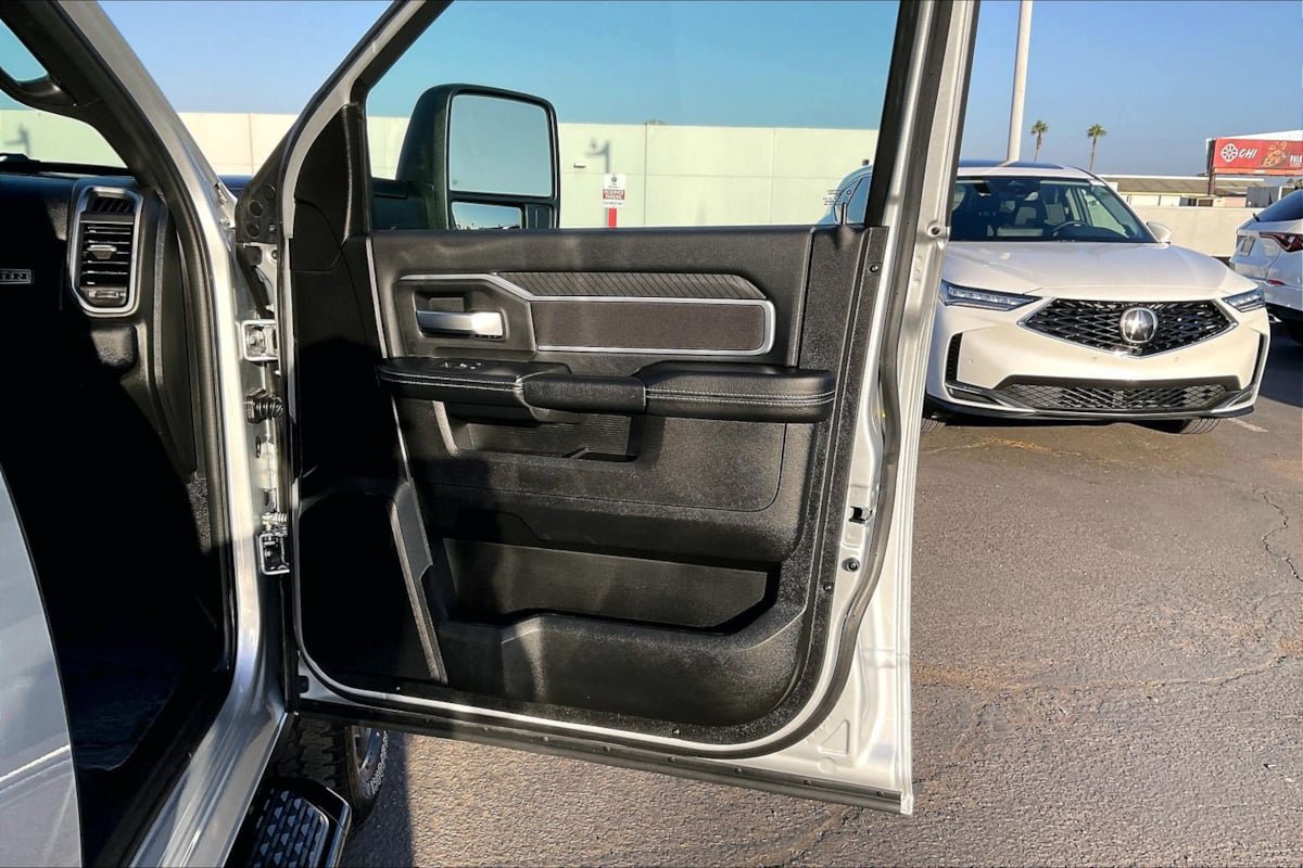 Used 2026 RAM 2500 Big Horn AWD/4WD image 19