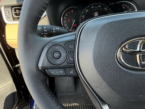 Used 2023 Toyota RAV4 XLE Premium FWD image 25