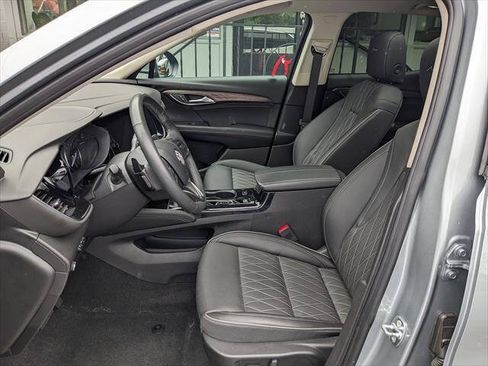 Used 2023 Buick Envision Avenir AWD/4WD image 9