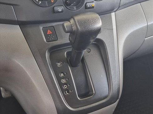 Used 2019 Nissan NV200 SV w/ Navigation Package FWD image 12