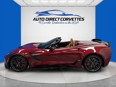 Used 2017 Chevrolet Corvette Z06 w/ Z07 Performance Package RWD image 5