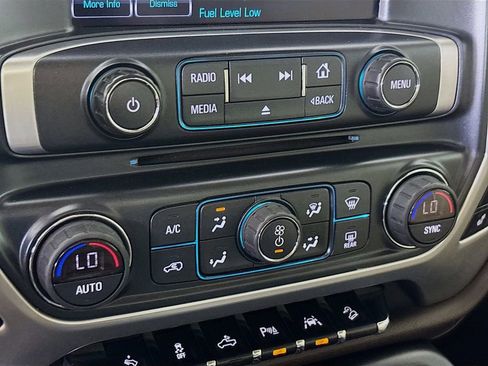 Used 2017 GMC Sierra 1500 SLT AWD/4WD image 17
