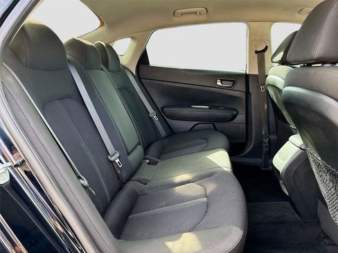 Used 2019 Kia Optima LX image 24