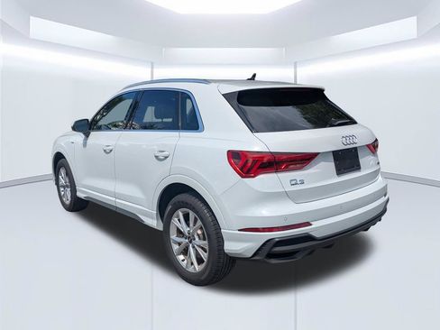 Used 2023 Audi Q3 2.0T Premium Plus w/ Premium Plus Package AWD/4WD image 5