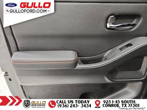 Used 2023 Nissan Frontier PRO-4X w/ Pro-4X Premium Package image 17