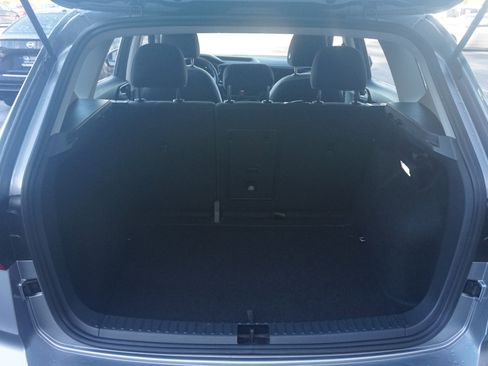 Used 2024 Volkswagen Taos S image 19