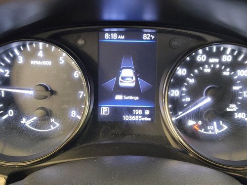 Used 2019 Nissan Rogue Sport SV w/ Technology Package FWD image 23
