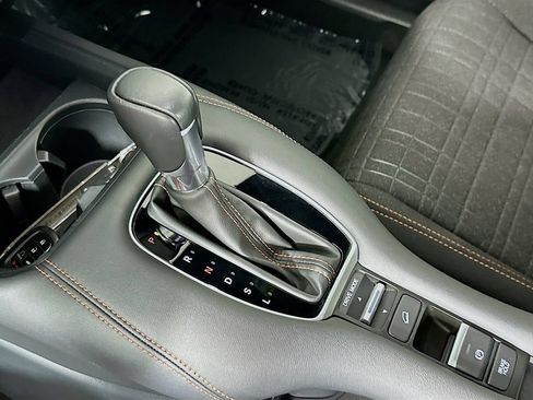 Certified 2024 Honda HR-V Sport image 17