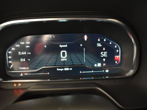 Used 2024 GMC Yukon SLT image 15