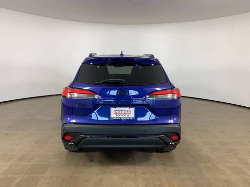 Used 2023 Toyota Corolla Cross AWD Hybrid w/ Convenience Package image 10